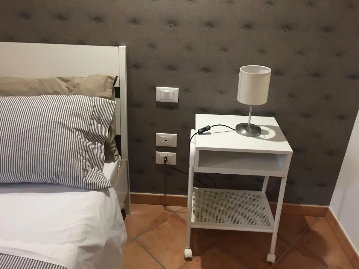 Etna Holidays Home Sereleo Santa Venerina 0*,