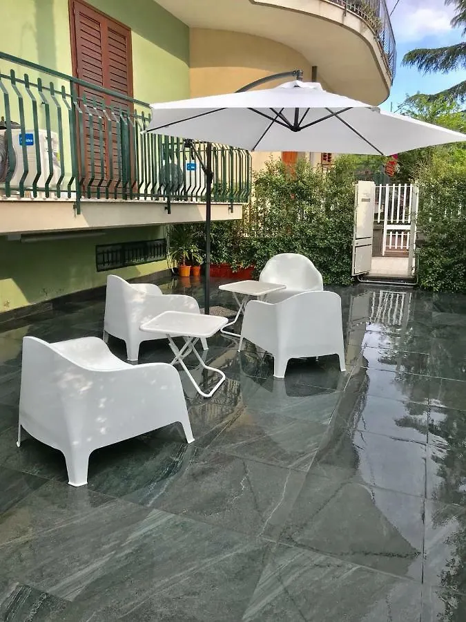 Hébergement de vacances Etna Holidays Home Sereleo Santa Venerina Italie